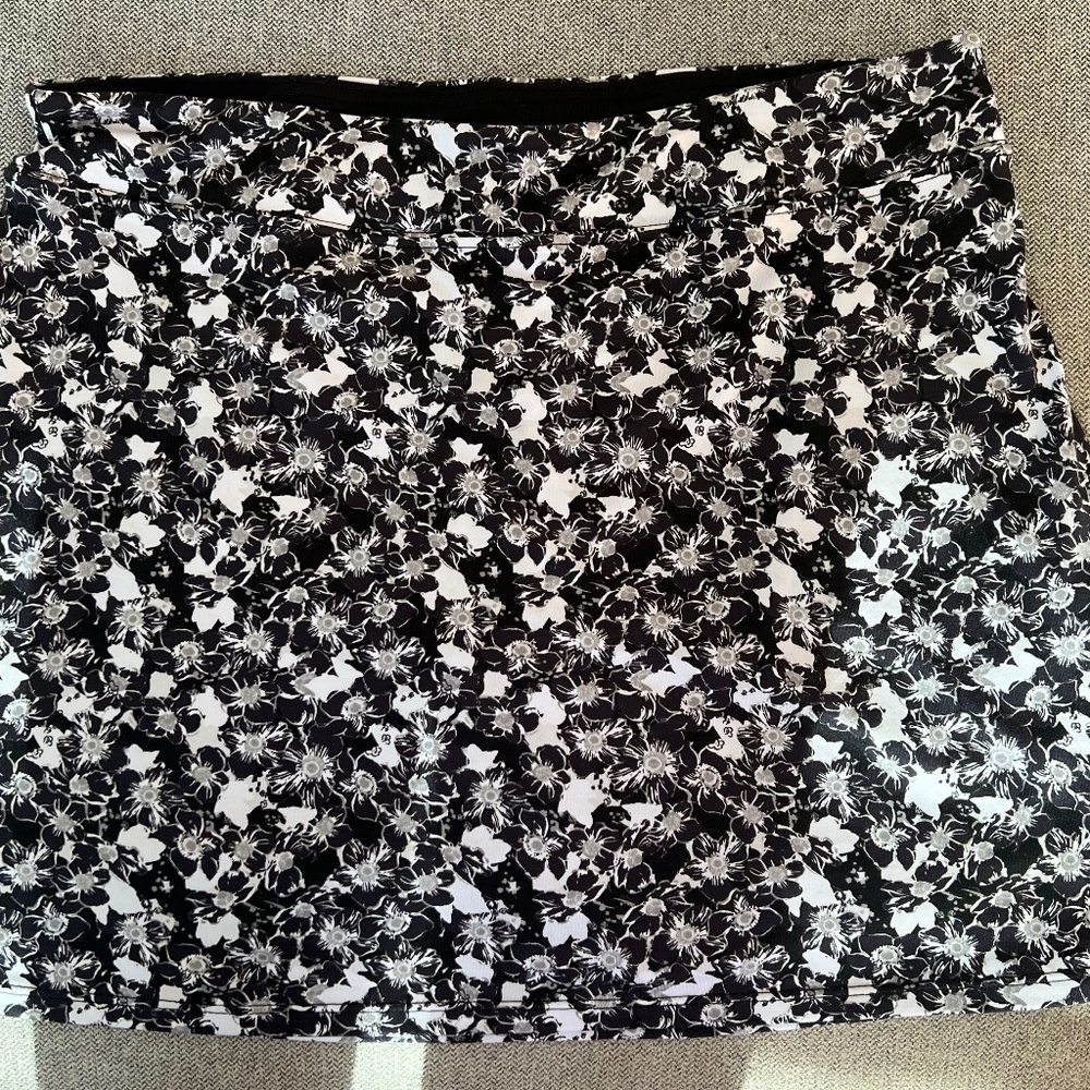 Tranquility skort